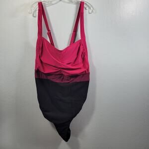 Bloomchic Women's One Piece Black & Rose Pink Swimsuit Size 28  82925-1201